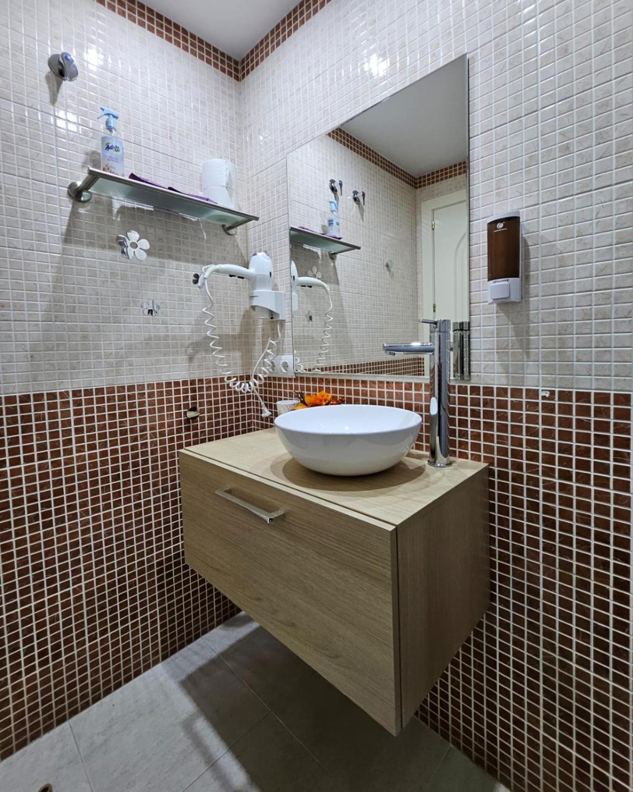 Apartamento Vilallonga Figueres (Girona) Exterior foto